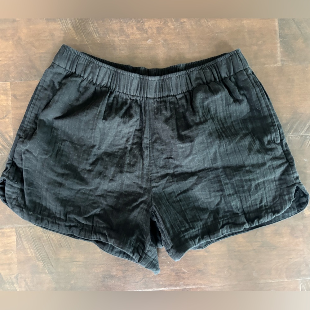 Old Navy Black Gauze 3.5”Shorts